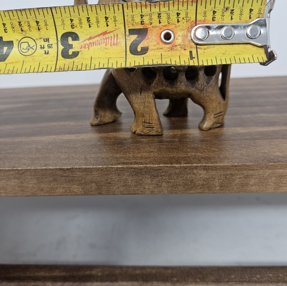 Hand Carved hollow Elephant figurine with baby - Picture 8 of 8